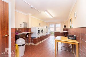 Photo 15- click for photo gallery